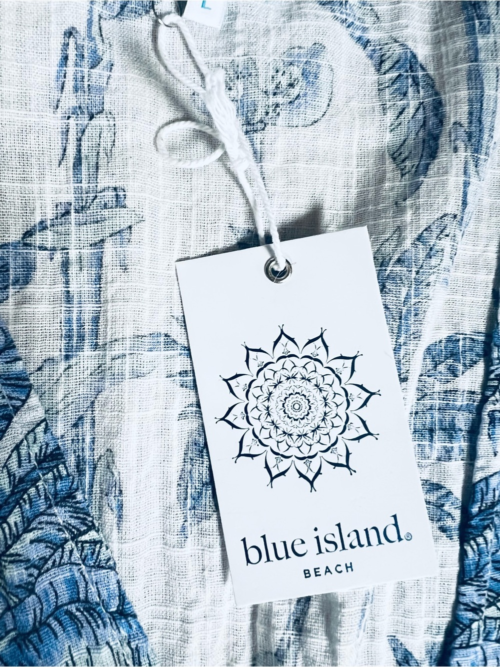 Blue Island Beach, Blue & White Tropical Print Swim Coverup, size Large - Picture 7 of 7